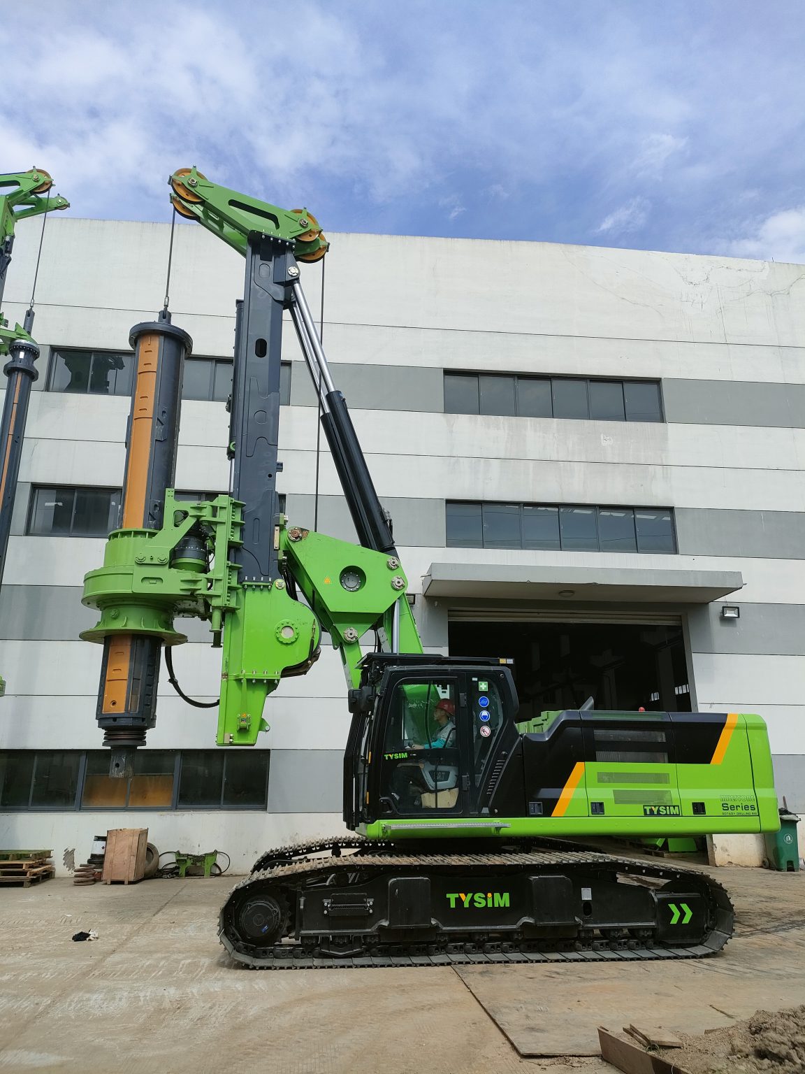 KR250ES Low Headroom Hydraulic Pilling Rig – APIE FOUNDATION EQUIPMENT ...